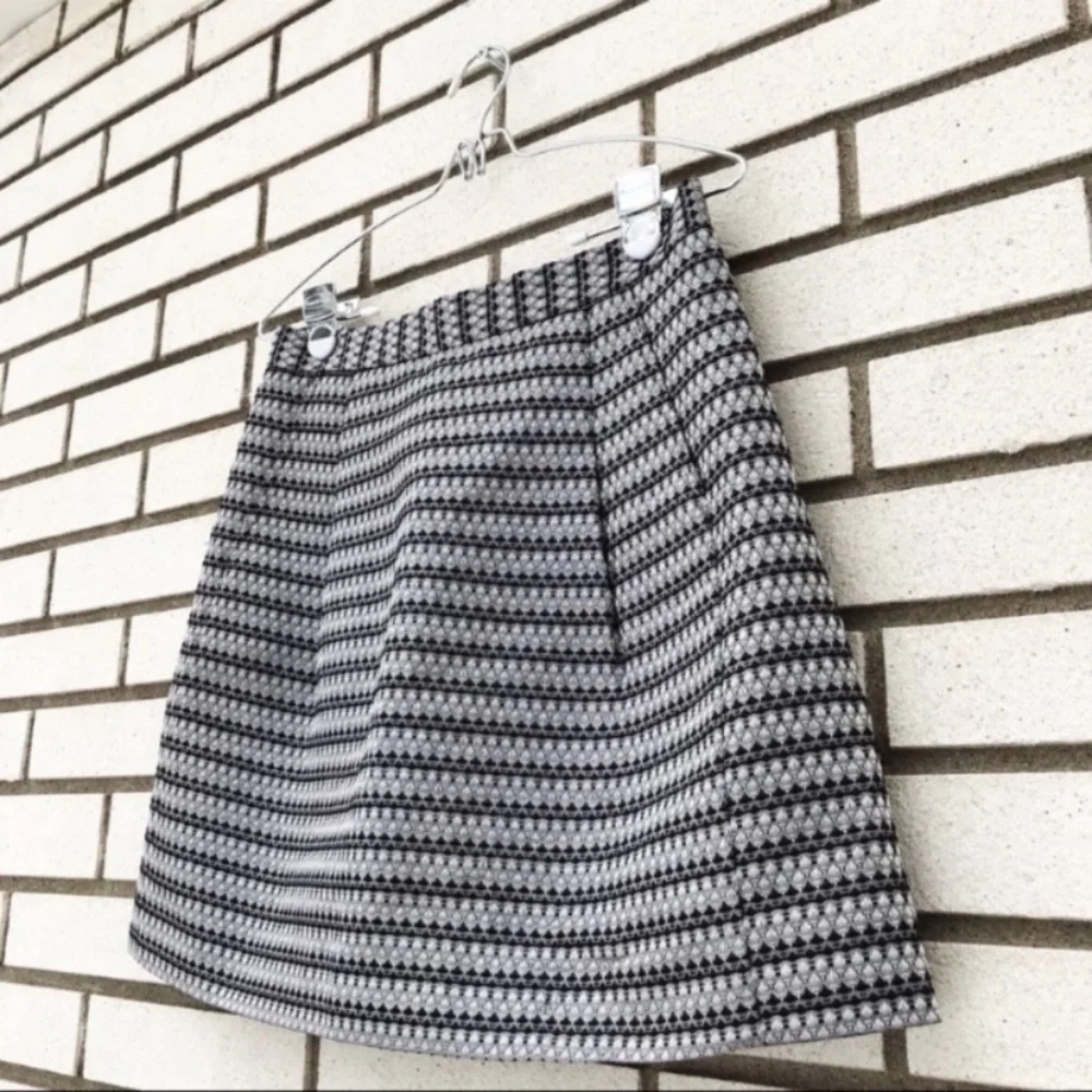 BCBGMaxAzria Monica High-Waist Metallic Jacquard Pleated Mini Skirt Black Silver
